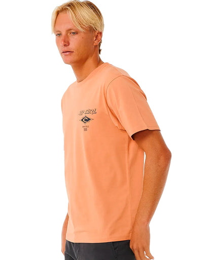 RIP CURL FADE OUT ICON TEE CLAY